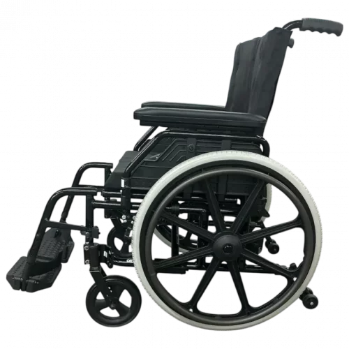 MANUELS - CH square transparent7